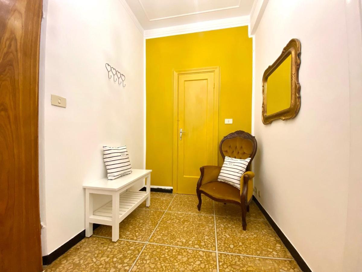 Casaviva- Ampio Appartamento Nei Vicoli Di Genova Exterior foto