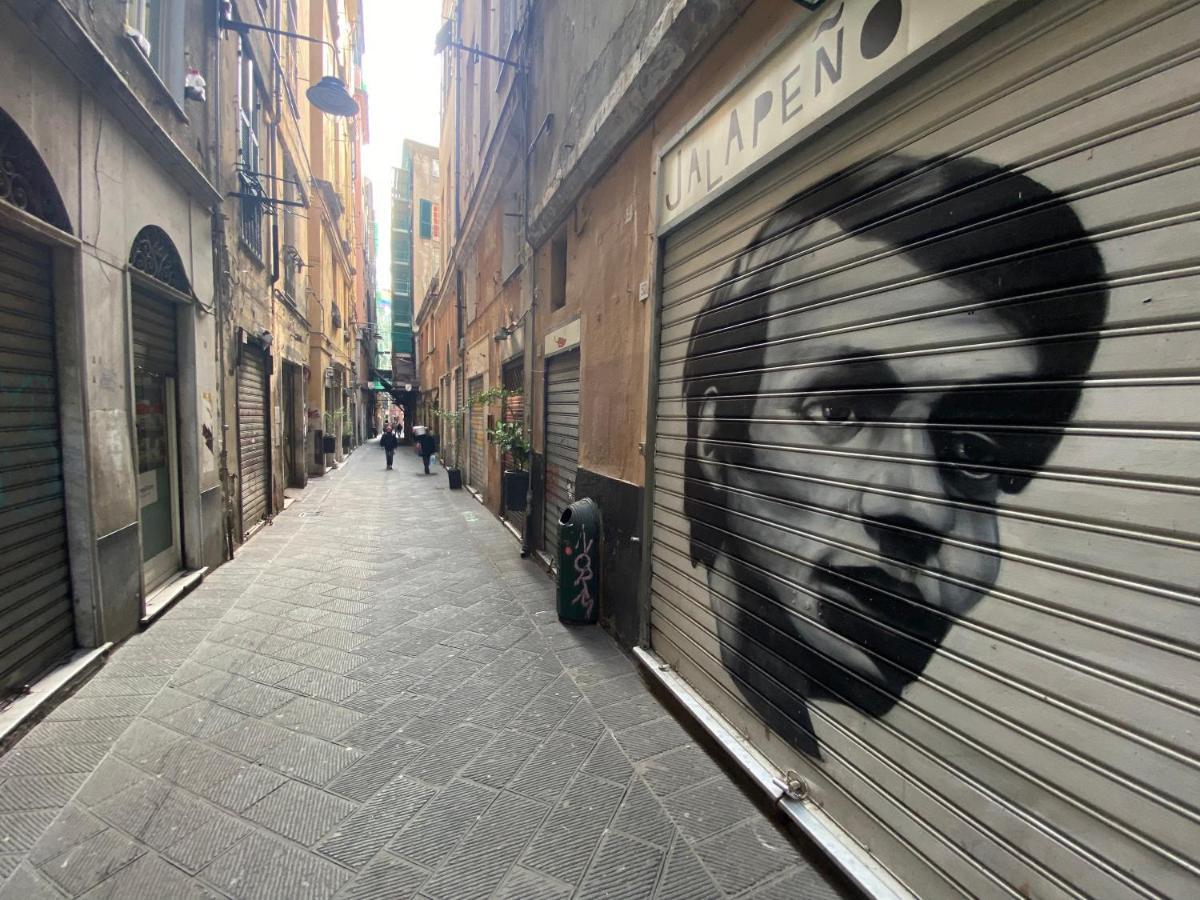 Casaviva- Ampio Appartamento Nei Vicoli Di Genova Exterior foto